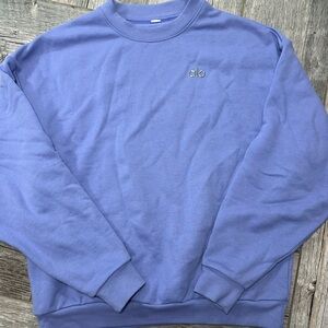 Accolade Crew Neck Pullover in Lilac Blue
